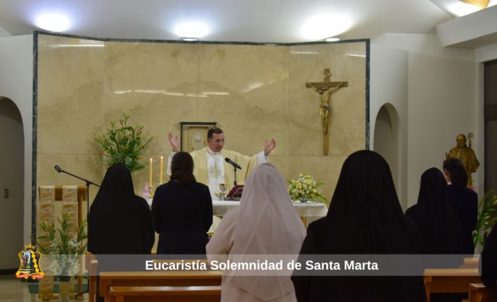 Eucaristía Santa Marta 8